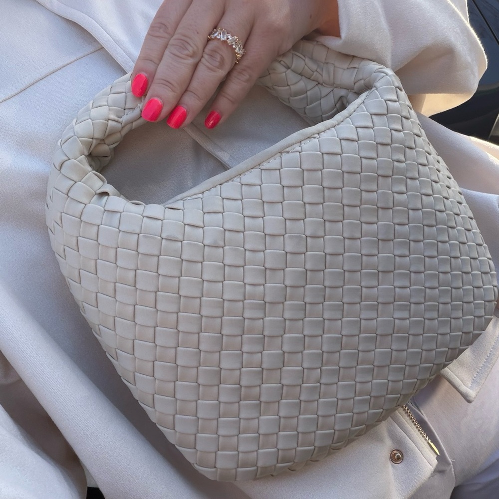 Elegant Cream Woven Handbag